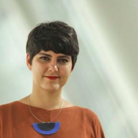 Profile image for Melina Almada Sarnaglia