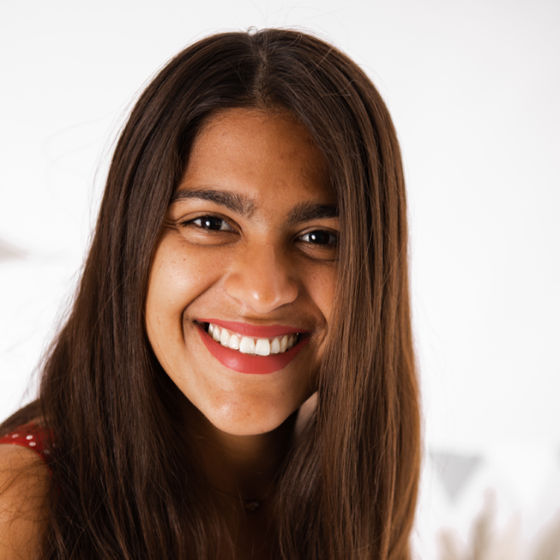 Profile image for Larissa Gomes