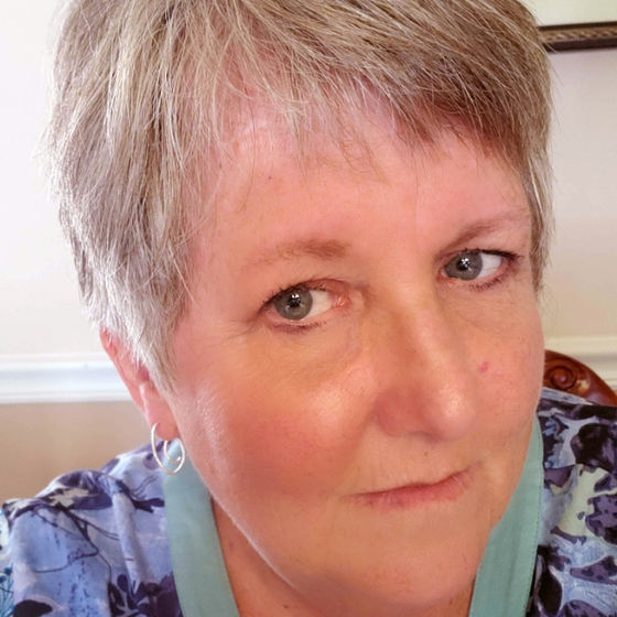 Profile image for Leslie Allen